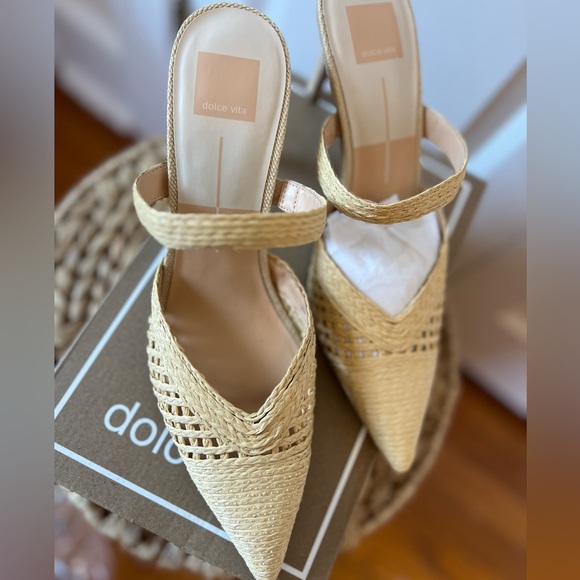 Dolce Vita Ladies Kaline Pointed Toe Raffia High Heel Pumps - Picture 7 of 11